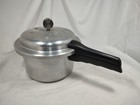 * VINTAGE * MIRRO-MATIC Pressure Cooker 394M | Aluminum 4 Qt w/ Trivet Regulator