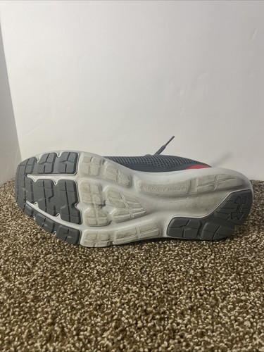 Under Armour Herrenschuhe 10,5 grau/rot - Bild 9 von 9