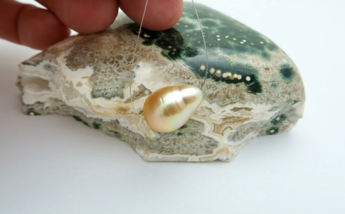 ALL NEW EXOTIC GENUINE METALLIC GOLD SOUTH SEA CULTURED AA+ PEARL 11.9x16.7mm - Picture 8 of 14