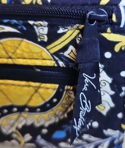 Vera Bradley Ellie Blue Elephant Pattern Wristlet Wallet - Picture 3 of 10