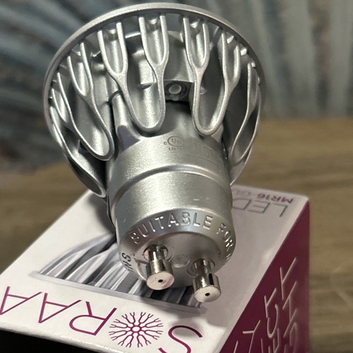 SORAA VIVID LED MR16-GU10 7.5W 2700K 60° Fl 120V SM16GA-07-60D-927-03 Bulb - Picture 8 of 12