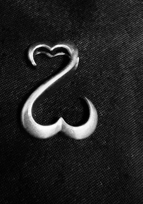 Signed Jane Seymour 925 Sterling Silver Open Hearts Pendant
