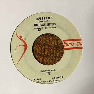 45 RPM Pace Setters AVA 161 Mustang / Heads Up SURF VG