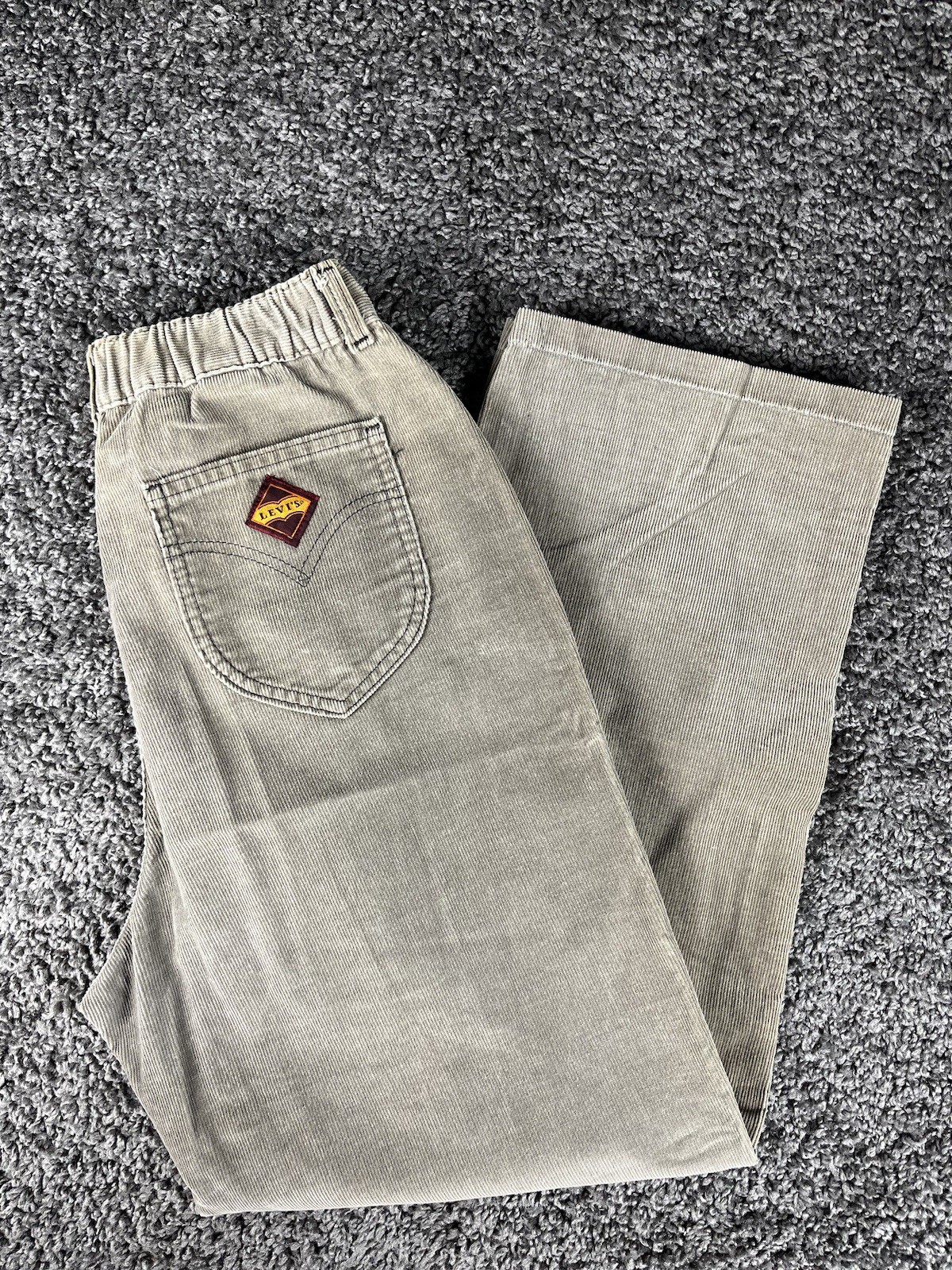Rare Vintage 1970’s Levi’s 573 Diamond Label Corduroy Straight Leg Size 26x31