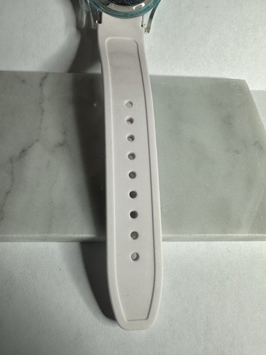 40nine Blue - White Bezel - Silicon Band - Ladies - Men - Picture 4 of 7