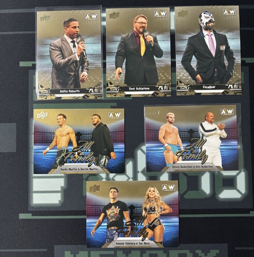 Cartas AEW 2023 - Insertos Base We Are All Elite Pyro Gold Dazzlers Lista - Imagen 21 de 21