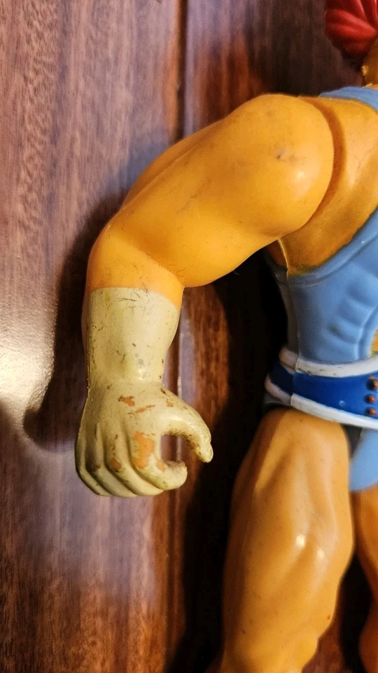 Figura de acción suelta Thundercats Lion-O de colección LJN Toys garra guante rojo Foto 2 de 4