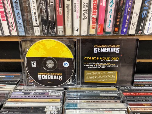 Command & Conquer Generals 2003 [2 PC Spiele, sehr guter Zustand] - Bild 4 von 6