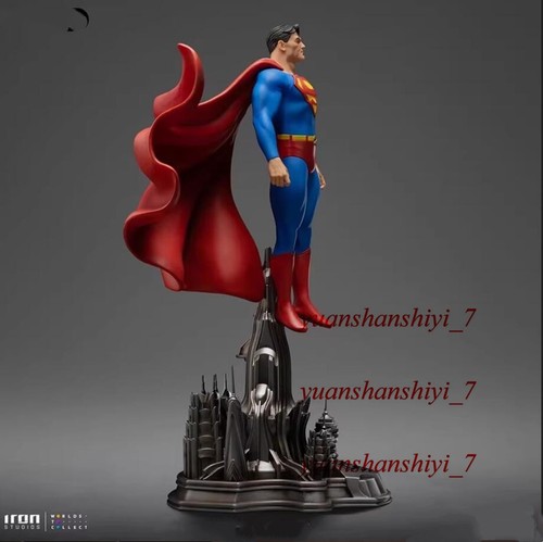 Estatuilla Iron Studios Superman 1/10 modelos limitados estatua coleccionable juguetes H13"" - Imagen 2 de 4
