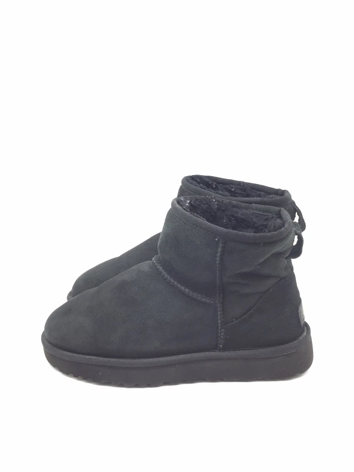 UGG Classic Mini II, foto 2 de 5