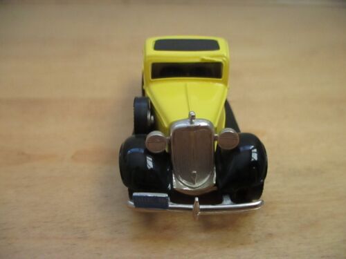 Brooklin Models #16x; 1936 Dodge Pickup; yellow/black; Brazilia Press; mint & MB - Picture 3 of 11