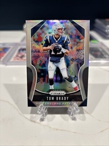 TOM BRADY 2019 PANINI PRIZM SILVER PRIZM #18 INVEST GOAT HOF MVP TB12 *SURFACE*