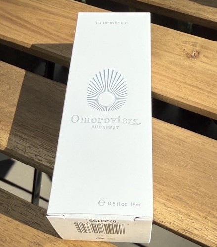 Omorovicza Illumineye C, 0,5 oz. 15 ml - Nuevo en caja tamaño completo venta al por menor $150 - Imagen 2 de 5