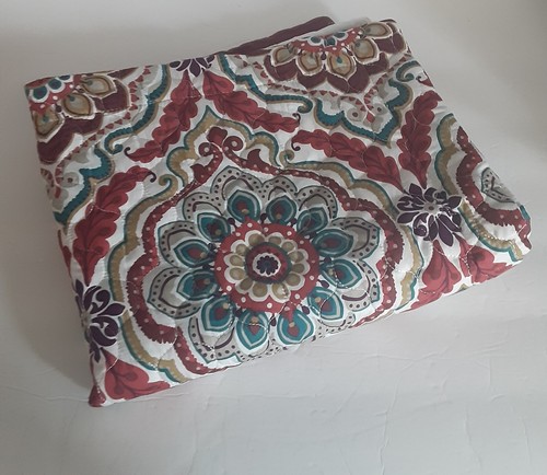 Home Accents Turnstyle pillow Shams x2 Quilted Floral Earth Tones - Picture 5 of 5