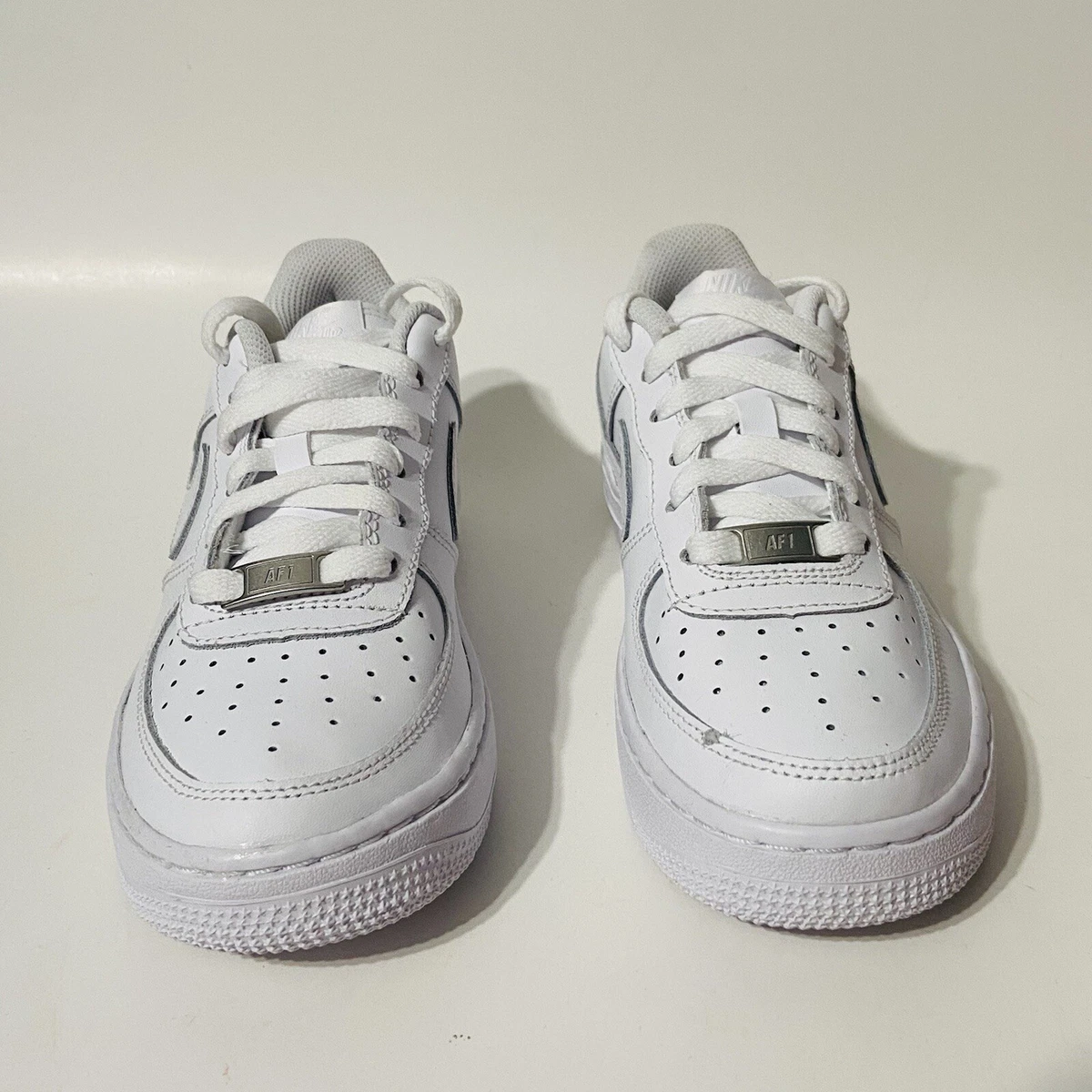 Low top air hotsell force 1 womens