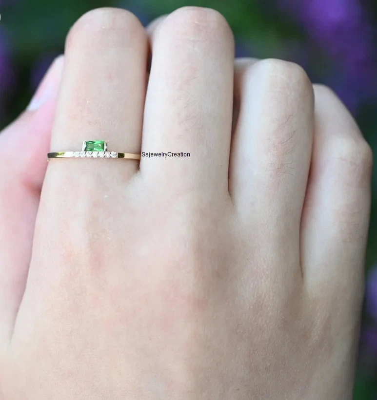 Anillo solitario de piedras preciosas de vidrio esmeralda natural para mujer anillo de plata 925 Foto 3 de 4