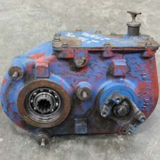Used Transfer Case Assembly Fits Ford 9030 256v Fits Versatile 276 256 86070426