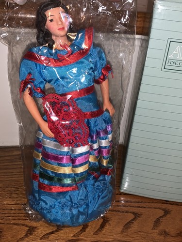 Avon Lupita Mexiko Volkskunst Internationale Porzellanpuppe 7 Zoll mit Ständer in BOX 💗 - Bild 8 von 11