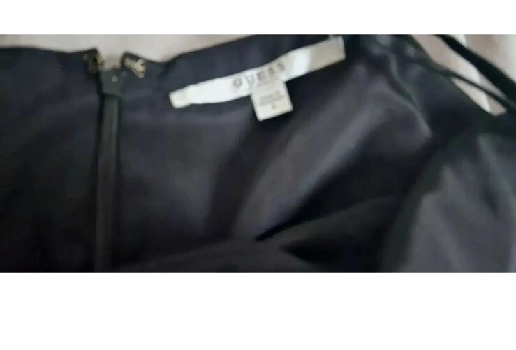 Guess 女式黑色连身裤蕾丝装饰细肩带无袖 S 码 — 第 3/4 张图片