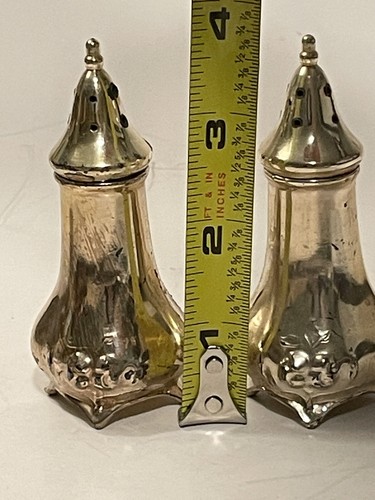 Vintage MCM Gold Tone Victorian Elegant Salt and Pepper Shakers Screw Top 3.5" - Picture 7 of 10