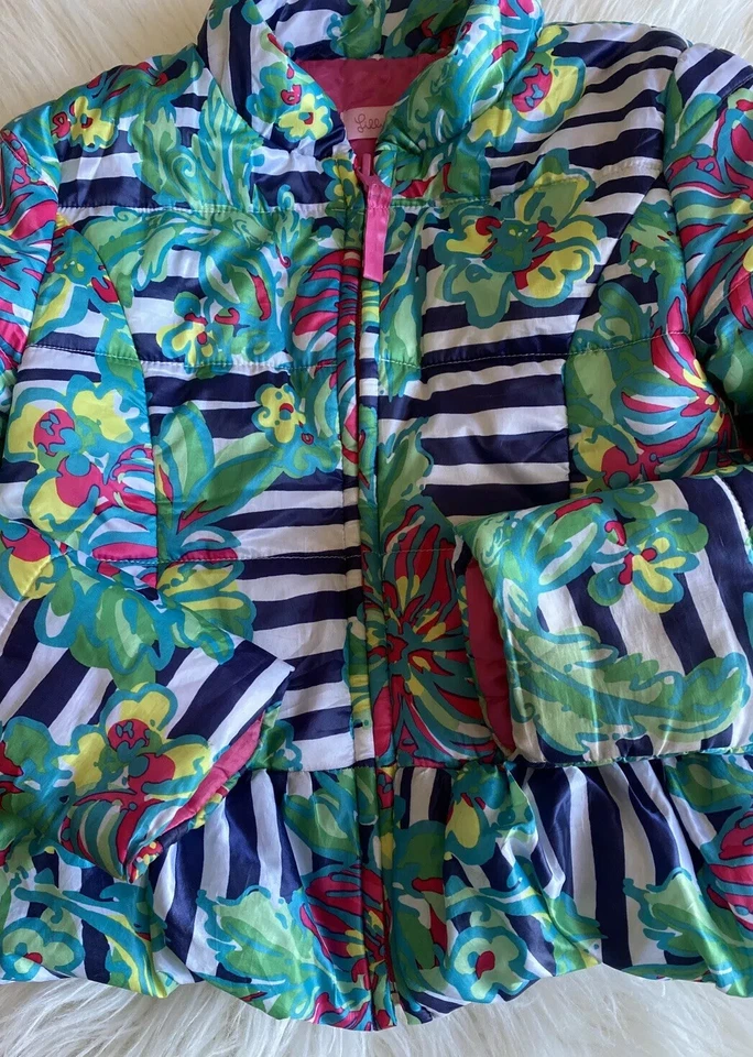 Abrigo Floral Lilly Pulitzer Niños Niñas 6-7 Azul Marino Rayas Hottie Rosa Usado en Excelente Condición Foto 3 de 4