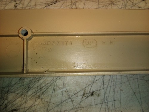 OEM 1973-1991 Chevy GMC Suburban Tan Lower Center Pillar Interior Trim - Picture 18 of 18