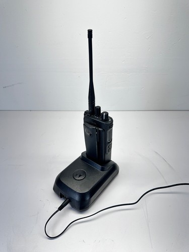 Motorola XPR 7550e UHF radio bidirezionale con garanzia - Foto 6 di 14