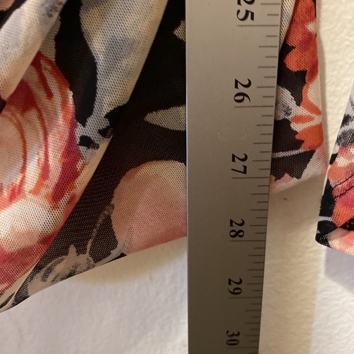 Top para mujer White House Black Market floral acanalado mediano jardín flor nuevo - Imagen 8 de 11