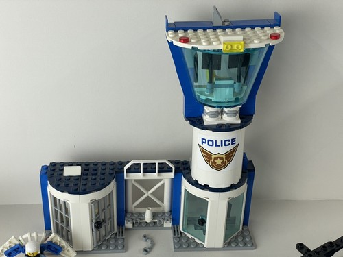 LEGO City (60210) Sky Police Air Base & 12 Minifigures, Vehicles, Heli Included - Picture 14 of 14