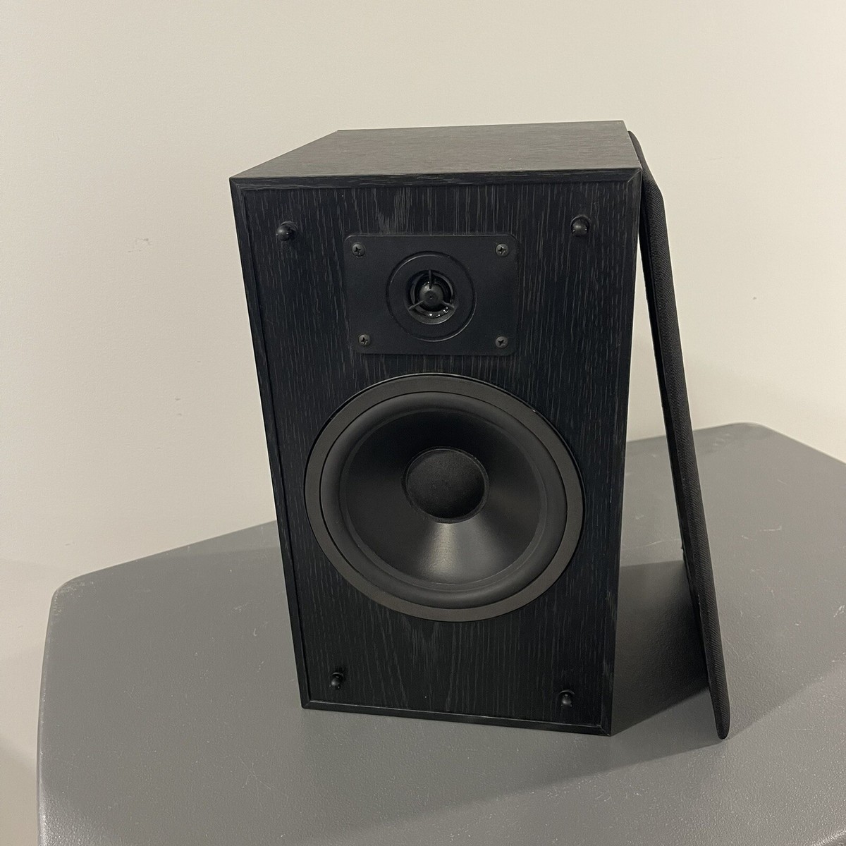 Single Bookshelf Speaker 90 Watts @ 6 Ohms Made In Canada Acoustic