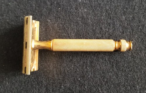 Vintage Gold Gillette "Milord" Gold-Plated Super Speed Post-War DE Safety Razor  - Picture 3 of 7