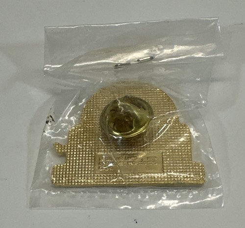Delta Air Lines Airport Renewal 1999 Lapel Pin Gold Tone with Multicolor - Picture 5 of 5