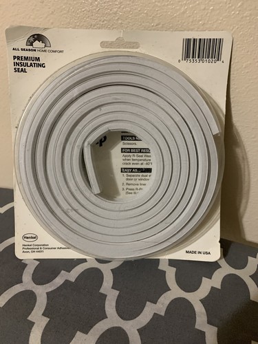 Duck Brand Heavy-Duty Self Adhesive Weatherstrip Seal for Small Gap, 3/8-Inch... - Picture 2 of 4