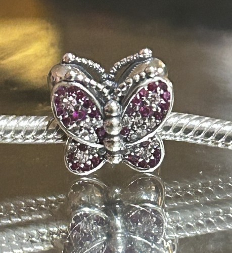 Authentic Pandora Dazzling Pink Butterfly Charm 797882 - Photo 1 sur 6