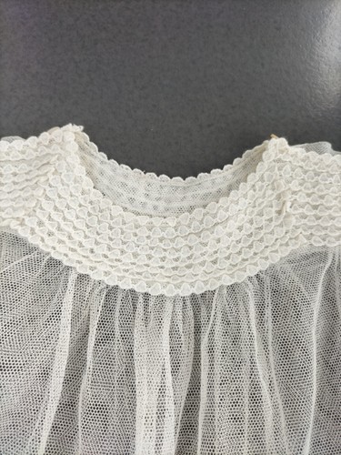 Ancienne Robe Bébé Dentelle Brodée Sur Tulle Début 20 Ème - Picture 4 of 10