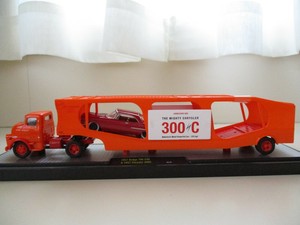 M2 Machines Auto Haulers 1957 Dodge 700 Coe Semi Truck