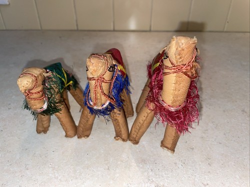 "3 belenes vintage de cuero cosidos dromedarios camellos 3"" terneros 4"" vaca 5"" toro Navidad" - Imagen 9 de 11