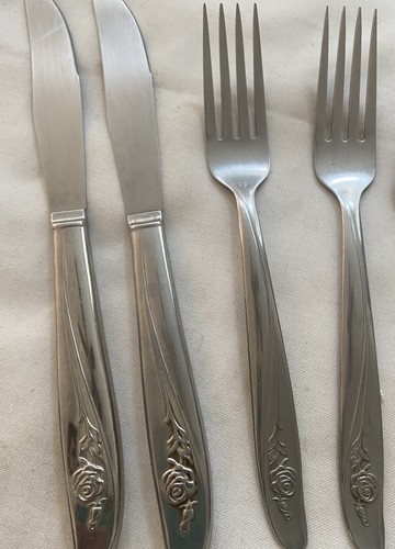 8Pc Oneida ROSEANNE Custom Stainless Flatware Rose Pattern - Picture 2 of 5