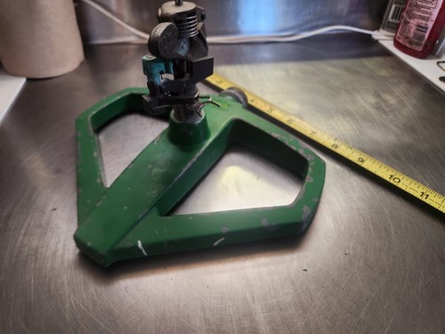 Vintage Green Brass Yard Garden Sprinkler USA Green Thumb - Imagen 1 de 10