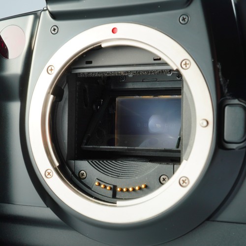 VERY GOOD Canon EOS 5 QD + EF 28-80mm F/3.5-5.6 Ⅳ AF Film SLR Camera - Picture 15 of 22
