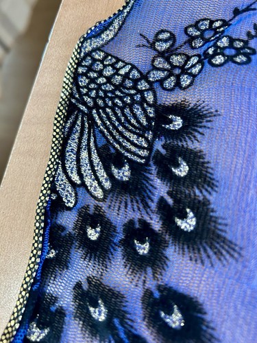 Peacock Scarf xlong blue/purple gold/silver beautiful 75 x 15 - Picture 4 of 7