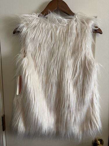 Furry Vest Girls Size Medium Faux Fur GB Gianni Bini Girls Ivory White Costume - Picture 2 of 9