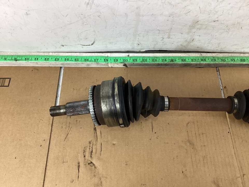Land Rover Range Rover Sport 2006-2009 eje delantero izquierdo eje CV fabricante de equipos originales Foto 2 de 4