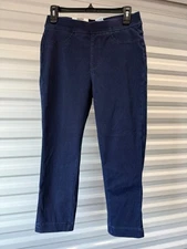 Time And Tru Women's Fitted Stretch Capri Jeggings, Size M (8-10), Blue