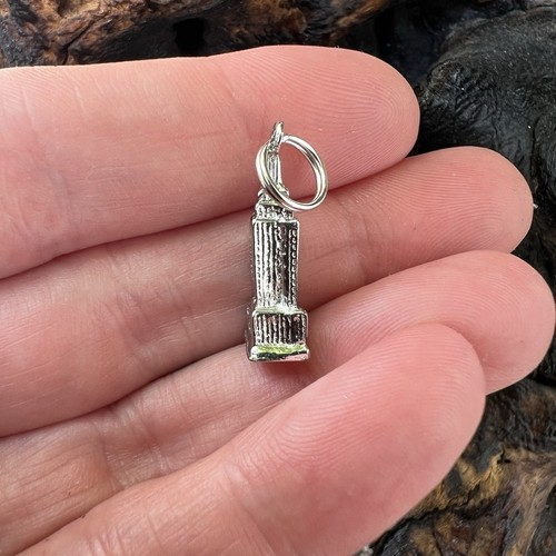 Vintage Sterling Silver Charm NYC Skyscraper Empire State Building Travel - Picture 4 of 7