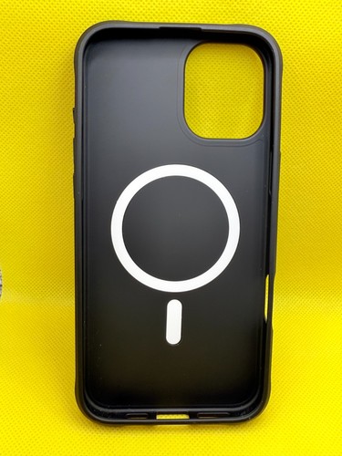 Custodia nera-Mate resistente e protezione schermo per Apple iPhone 16 Plus nuova - Foto 4 di 5