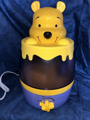 Vintage Disney Ultrasonic Humidifier "Winnie The Pooh" Night Light- 1998 - Picture 3 of 12