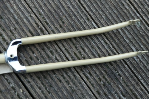 RDA bicicleta de mujer diamante horquilla horquilla de bicicleta 26 pulgadas beige NOS alrededor de 1970 modelo 35 - Imagen 3 de 9