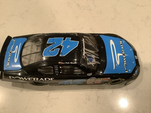 JUAN PABLO MONTOYA AUTOGRAPHED 2008 DODGE CHARGER POWERADE DIECAST & CARD - Picture 14 of 16