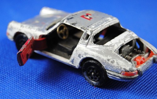 Various Corgi ASTON MARTIN CHEVY FORD MANTA MERCEDES PORSCHE SAAB VOLVO Mix Lot - Picture 103 of 150